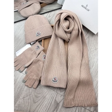 Moncler Caps Scarfs